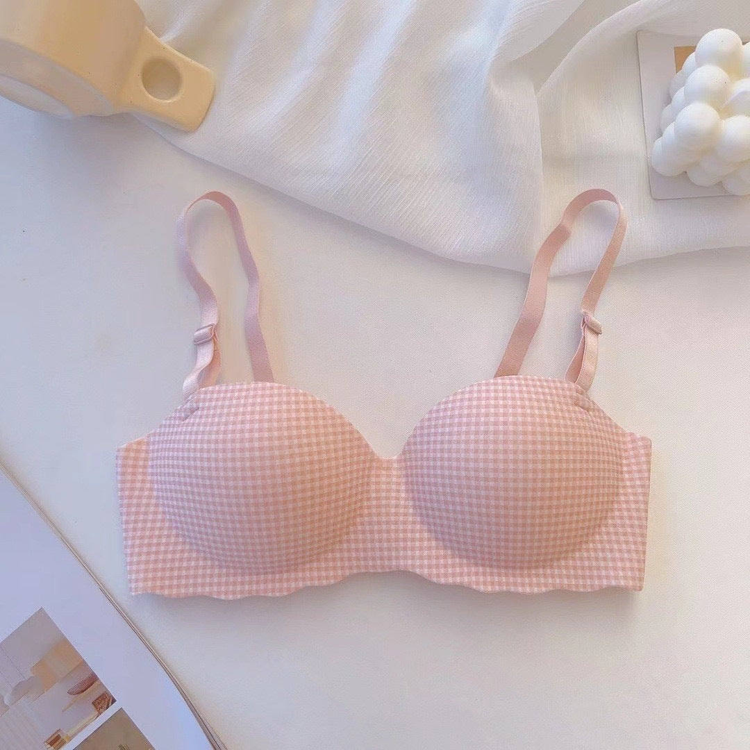 Sweet And Comfortable Seamless Bras